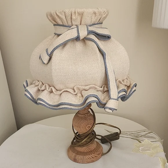 SALE💥GERMAN BAVARIAN LAMP - Picture 1 of 9